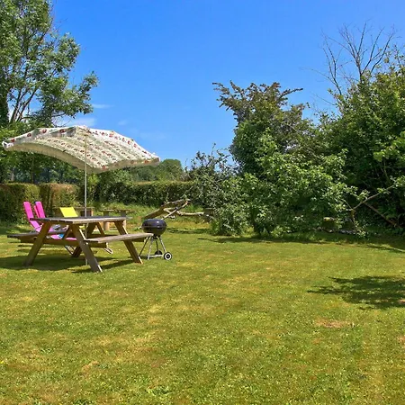 In Montsernelle Vakantiehuis *