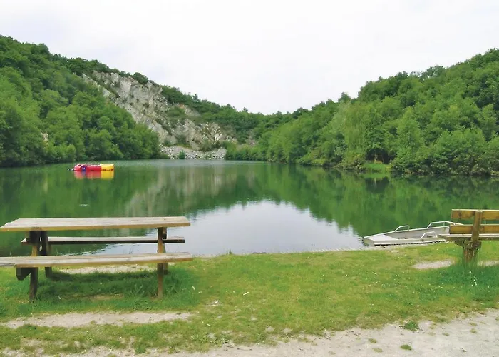 Hébergement de vacances In Montsernelle *